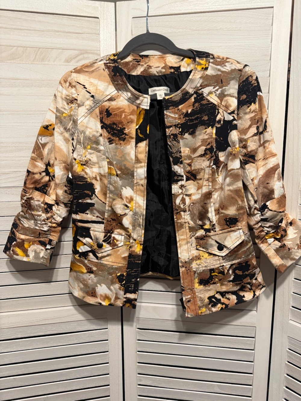 Coldwater Creek Earthtone Floral Fitted Jacket. Size 10